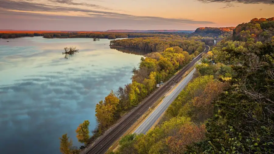 Paul Bunyan and Babe the Blue Ox – Minnesota