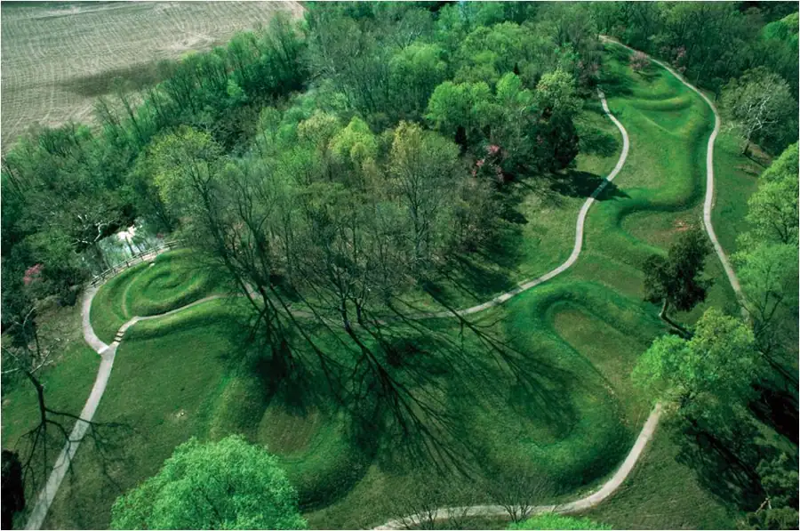 This image has an empty alt attribute; its file name is ohio-16.jpg